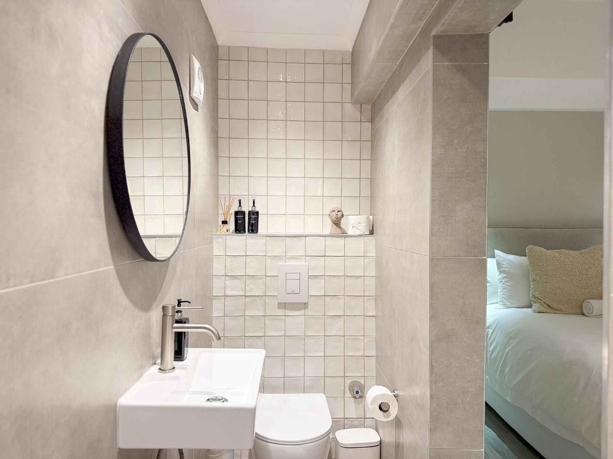 Lux Stylish Studio, 24hr Security - Mouille Point, Walk To Promenade & 5mins To !